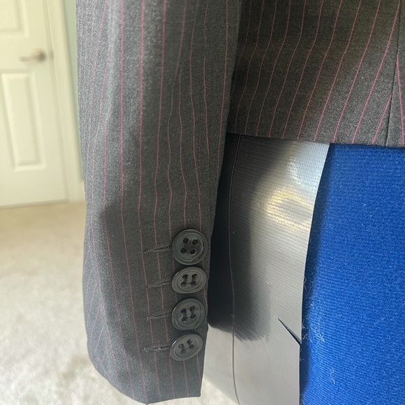 Express Gray and Hot Pink Pinstripe Blazer - Picture 4 of 7